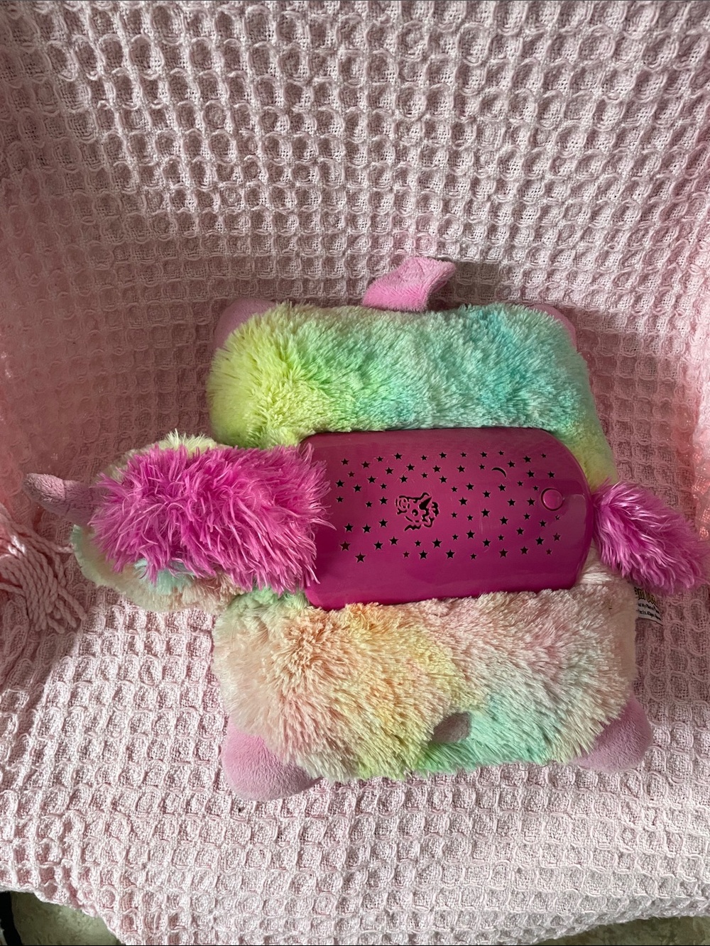 Rainbow Unicorn Pillow Pet, Dream Lites which Lights Up for nighttime sleep.